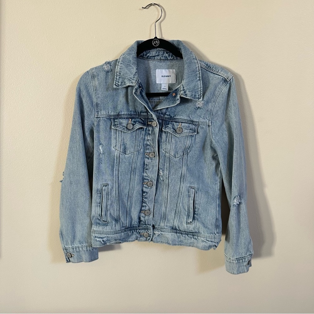 Old Navy Jean Distressed Jean Jacket Size Small
